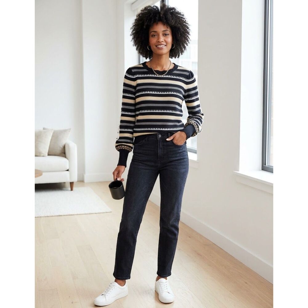 Loft Women's Navy/Gold/White Sweater size M